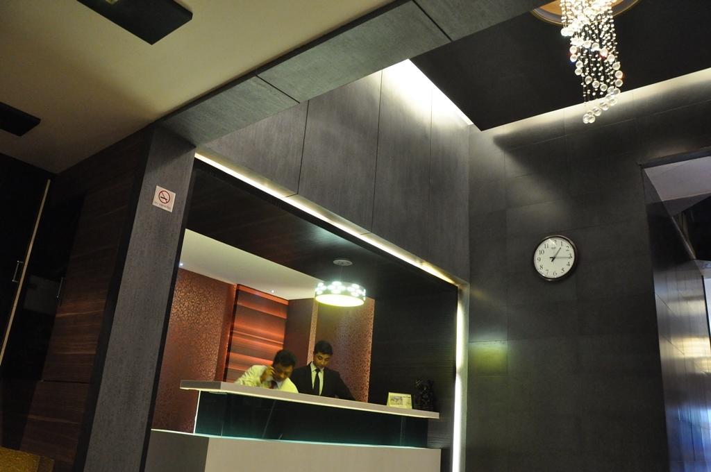 Hotel Silk Route Guwahati Zewnętrze zdjęcie