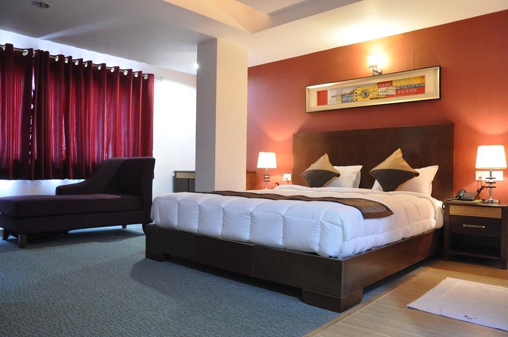 Hotel Silk Route Guwahati Pokój zdjęcie